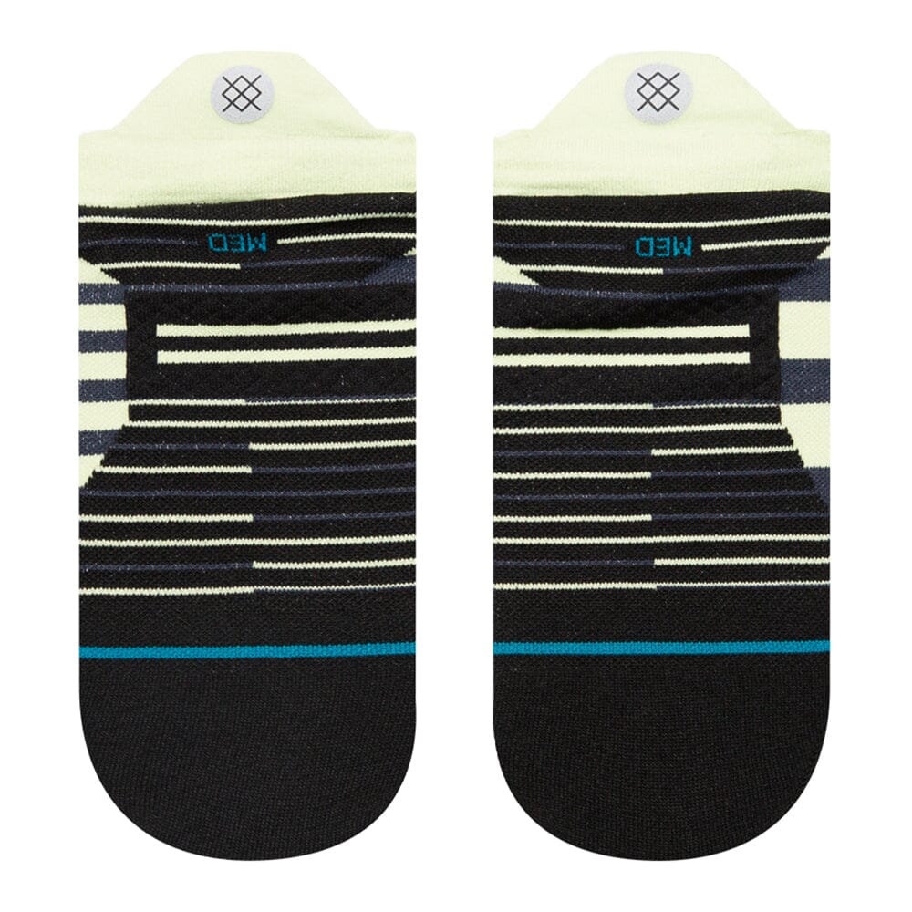 Stance Run Staggered Ultra Light Tab Socks - BlackToe Running#colour_black