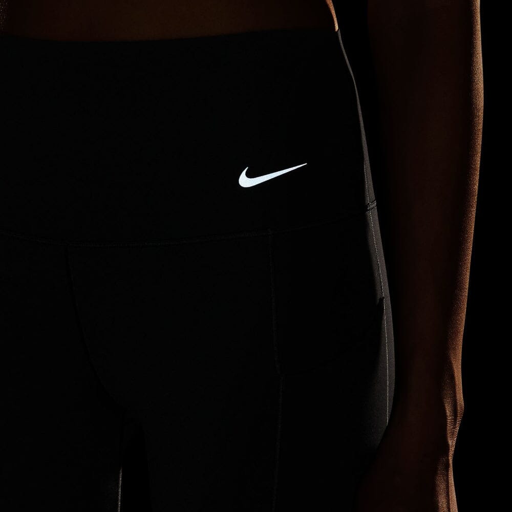 Nike Women's Universa 7/8 Leggings with Pockets - BlackToe Running#colour_black