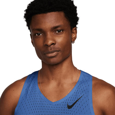 Nike Men's AeroSwift Dri-FIT ADV Running Singlet - BlackToe Running#colour_comet-blue-black