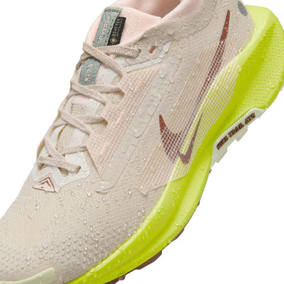 Nike Women's Pegasus Trail 5 GORE-TEX - BlackToe Running#colour_sanddrift-dark-pony-life-lime