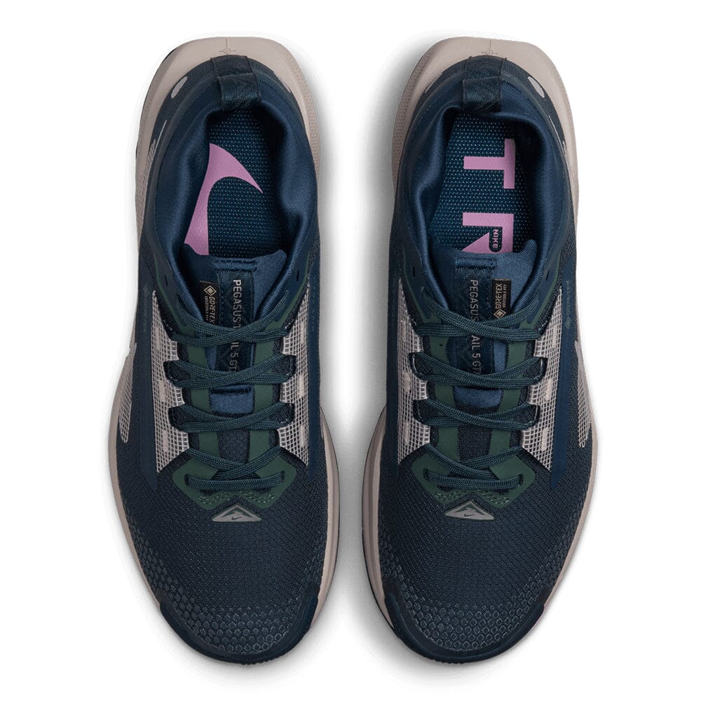 Nike Women's Pegasus Trail 5 GORE-TEX - BlackToe Running#colour_armory-navy-vintage-green