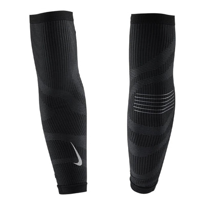 Nike Zoned Knit Arm Sleeves - BlackToe Running#colour_black-dark-smoke-grey-silver